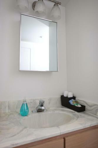 Apartamento Cozy Stay In Historic St Louis Building