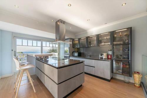 Apartamento You Are Also Perfectly Placed For Exploring The Surrounding Area