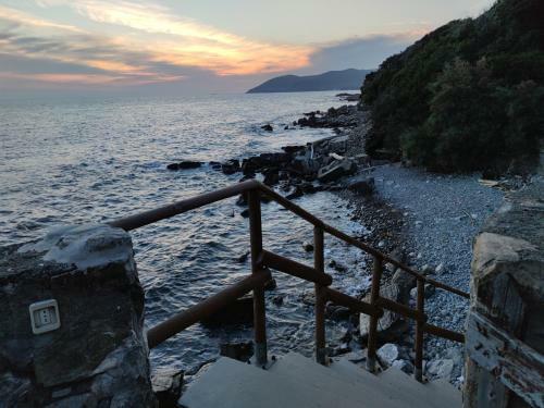 Villa Indipendente Con Discesa Al Mare Privata