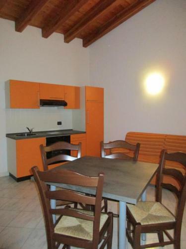 Bed & Breakfast Room In Agriturismo Rocca Dei Marchesi