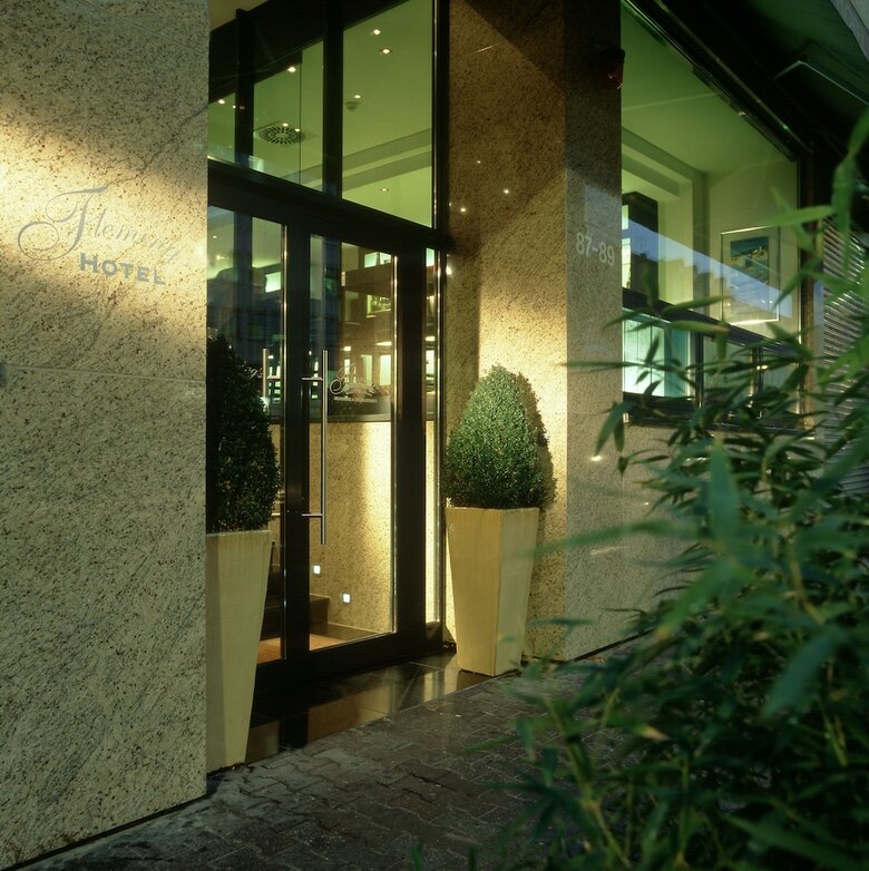 Hotel Flemings(.)