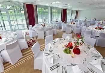 Hotel Courtyard Wiesbaden-nordenstadt