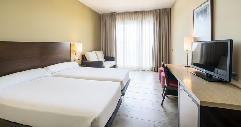 Hotel Ilunion Calas De Conil