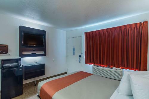 Motel 6 Ardmore