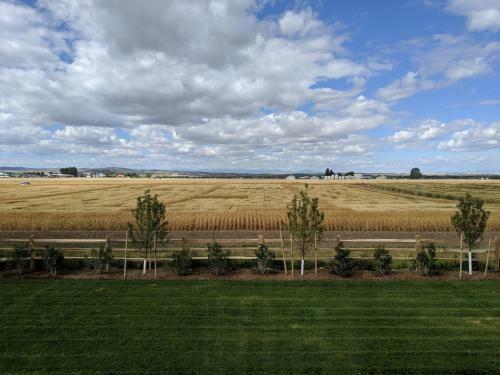Gallatin Gateway Getaway