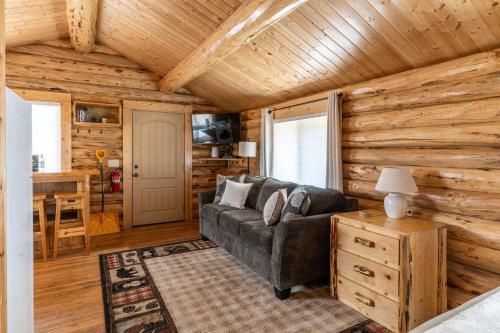 Hidden Haven Cabin