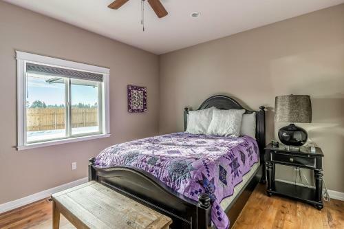 Mountain View Manor
