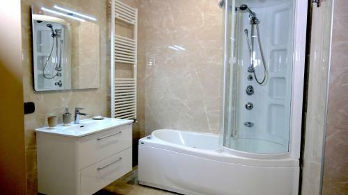 Erania Rooms & Apartments