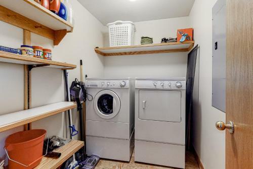 Park Condo 301