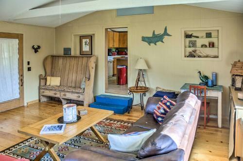 Emigrant Cabin On 10 Acres With Bbq And Peaceful Views!