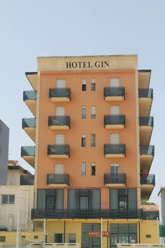 Hotel Gin