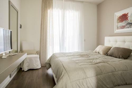 Hostal Home Suites Home
