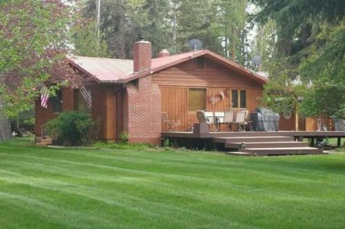 Apartamento Swan Mountain View-private Basement Suite/10 Acres