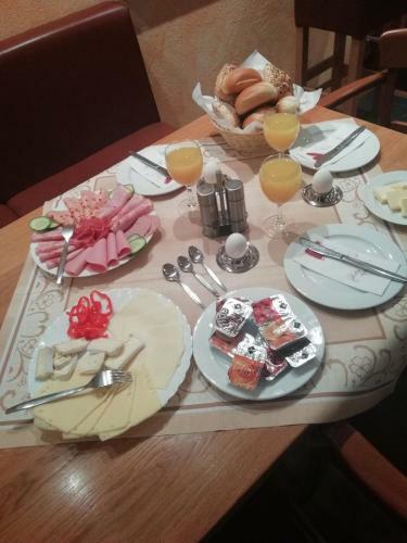 Hostal Hotel Zur Bruecke