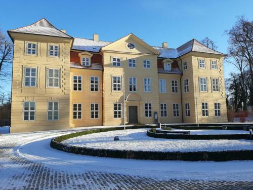 Apartamento Ferienwohnung Schlo�str. 8, Mirow