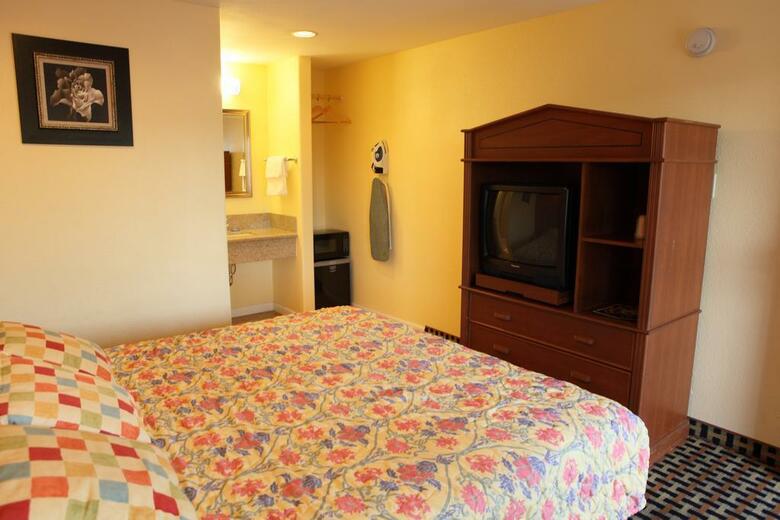 Motel Bay Breeze Inn