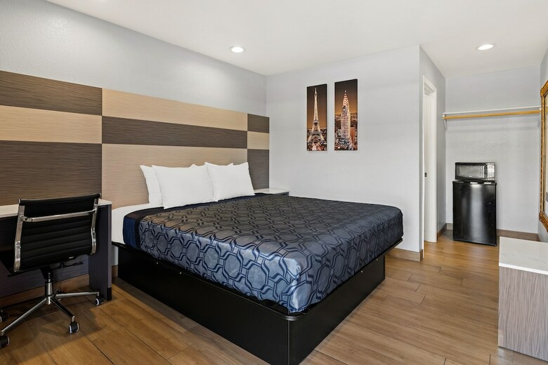 Motel Bay Breeze Inn