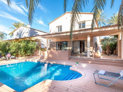 Villa Pani 108 A