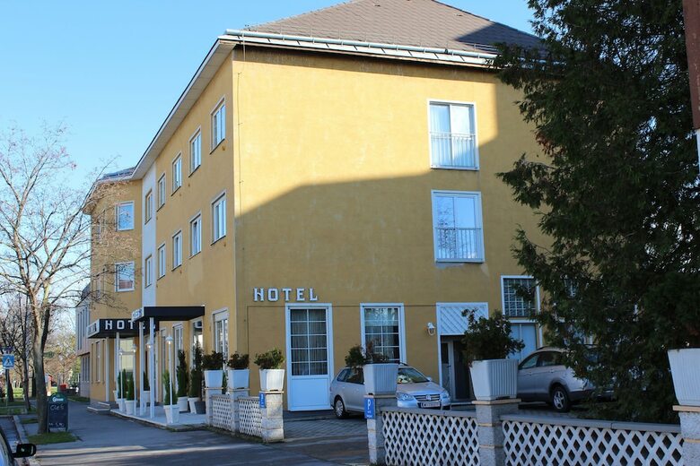 Hotel Michael