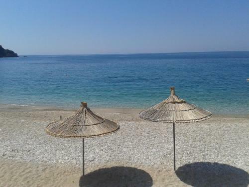 Hostal Magic Ionian Apartments & Rooms