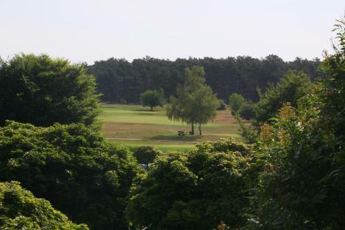 Apartamento Wohnen Auf Zeit Am Golfplatz Motzen