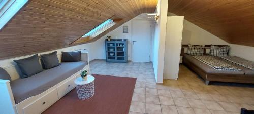 Apartamento Neue Dachgeschosswohnung Im Herzen Des Odenwaldes