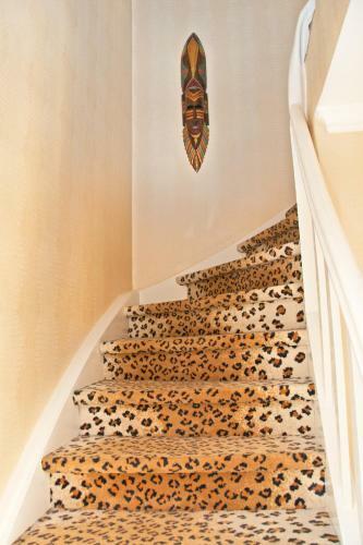 Lion Homestay Munich