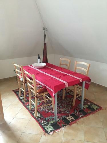 Apartamento Helle Und Ruhige Dachgeschosswohnung