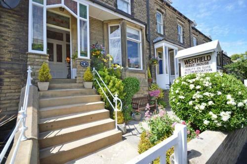 Westfield House - Characterful 7 Bedroom Townhouse