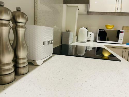 Apartamento Salt Hill Eton Windsor Heathrow 2 Bed 1 Bath Free Parking