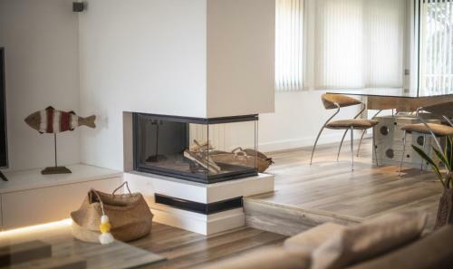 Th150 Modern House In Tamarit With Private Pool