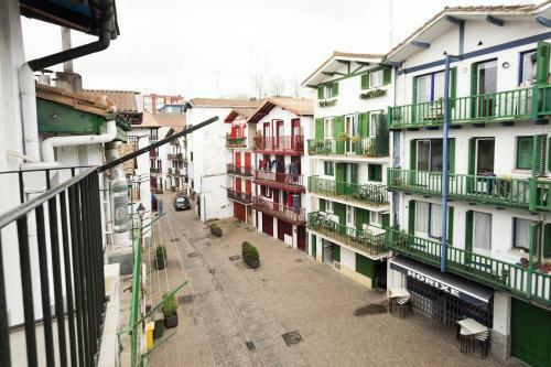 Apartamento Elzonea By Smiling Rentals