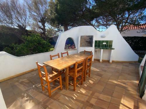 Villa Con Piscina Privada Y Gran Jard�n