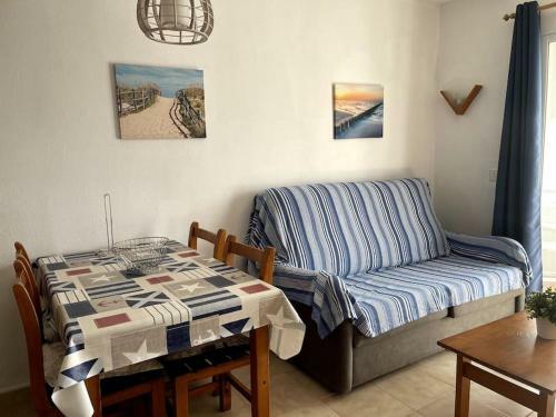 Apartamento Con Piscina Junto A La Playa - Turqueta.