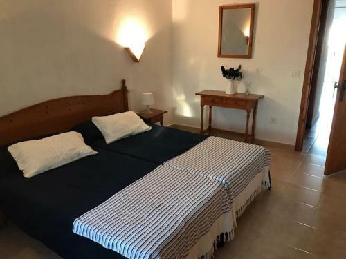 Apartamento Con Piscina Junto A La Playa - Turqueta.