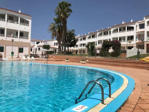 Apartamento Con Piscina Y Junto A La Playa- Galdana.