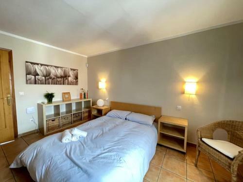 Apartamento Con Piscina Y Junto A La Playa- Galdana.