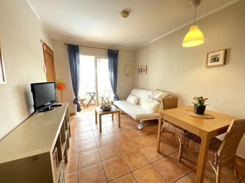 Apartamento Con Piscina Y Junto A La Playa- Galdana.