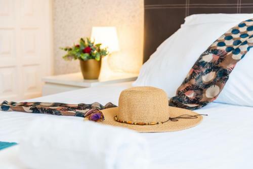 12a Amarilla Bay Holiday Apartment, Pool And AC