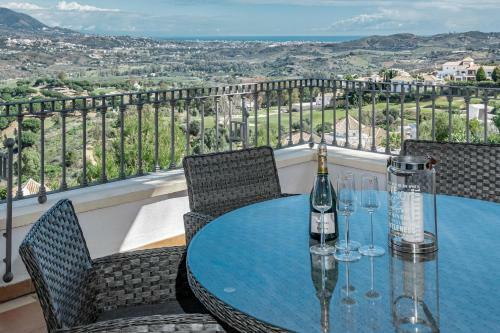 Lac- Spacious Apartment With Spectacular Views