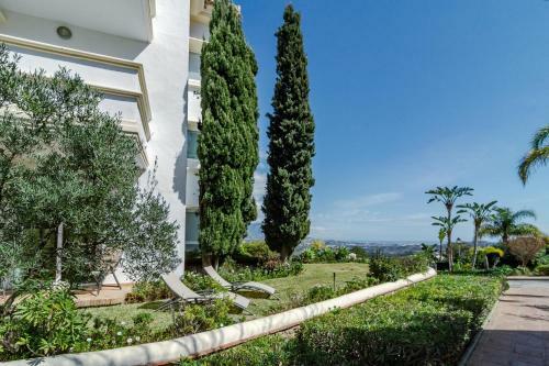 Lac- Spacious Apartment With Spectacular Views