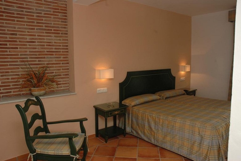Hostal Do�a Lola Marina