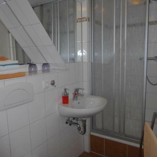 Hostal Pension & Ferienwohnung Zum Schmuckgiebel