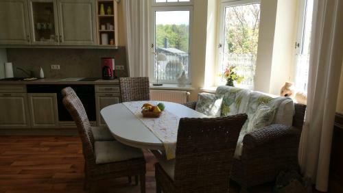 Apartamento Weissevilla Friedrichsbrunn Fewo Empire