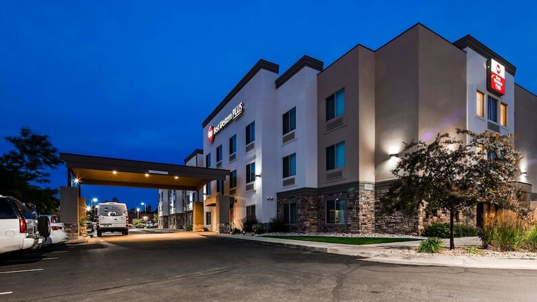Hotel Best Western Plus Airport Inn & Suites