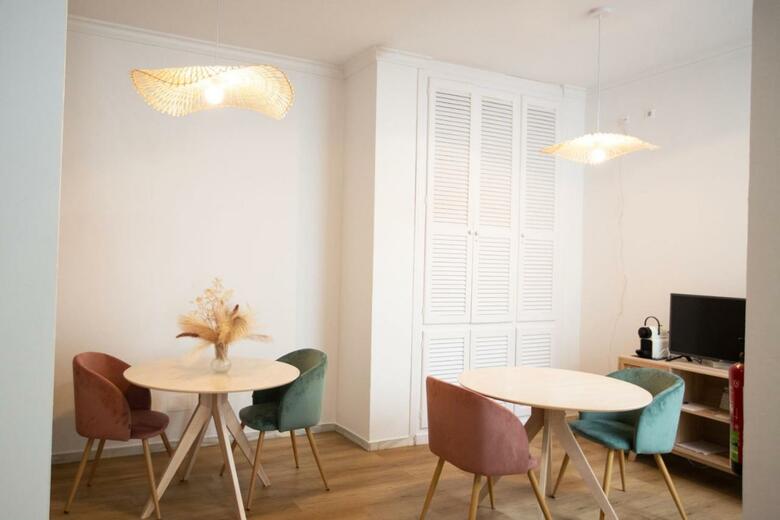 Hostal La Malague�a By Croma