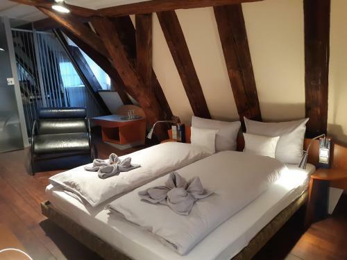 Hotel Schiefes Haus
