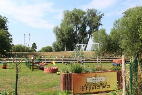 Hostal Heinrich's Pension & Cafe-wirtschaft