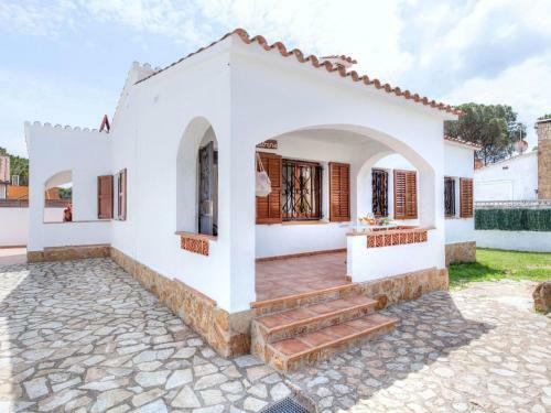 Holiday Home Tribana L'escala