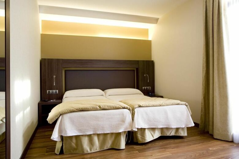 Hotel Oasis